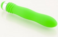 Зеленый водонепроницаемый вибратор - 18 см.