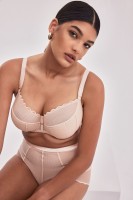 Телесный бюстгальтер Chita с чашкой на поролоне Alles Телесный бюстгальтер Chita с чашкой на поролоне Alles
