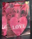 Подарочный пакет Love с розочками и сердечками - 23 х 18 см.