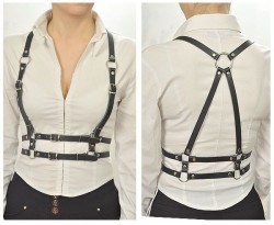 Чёрная кожаная портупея из тонких ремешков Sitabella