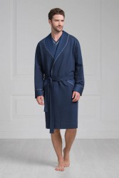 Классический мужской халат средней длины Laete Классический мужской халат средней длины Laete