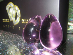 Фиолетовые вагинальные шарики из стекла