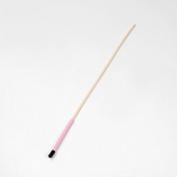 Деревянный стек с розовой ручкой - 60 см. Деревянный стек с розовой ручкой - 60 см.