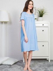 Свободная домашняя сорочка на пуговках Vienetta